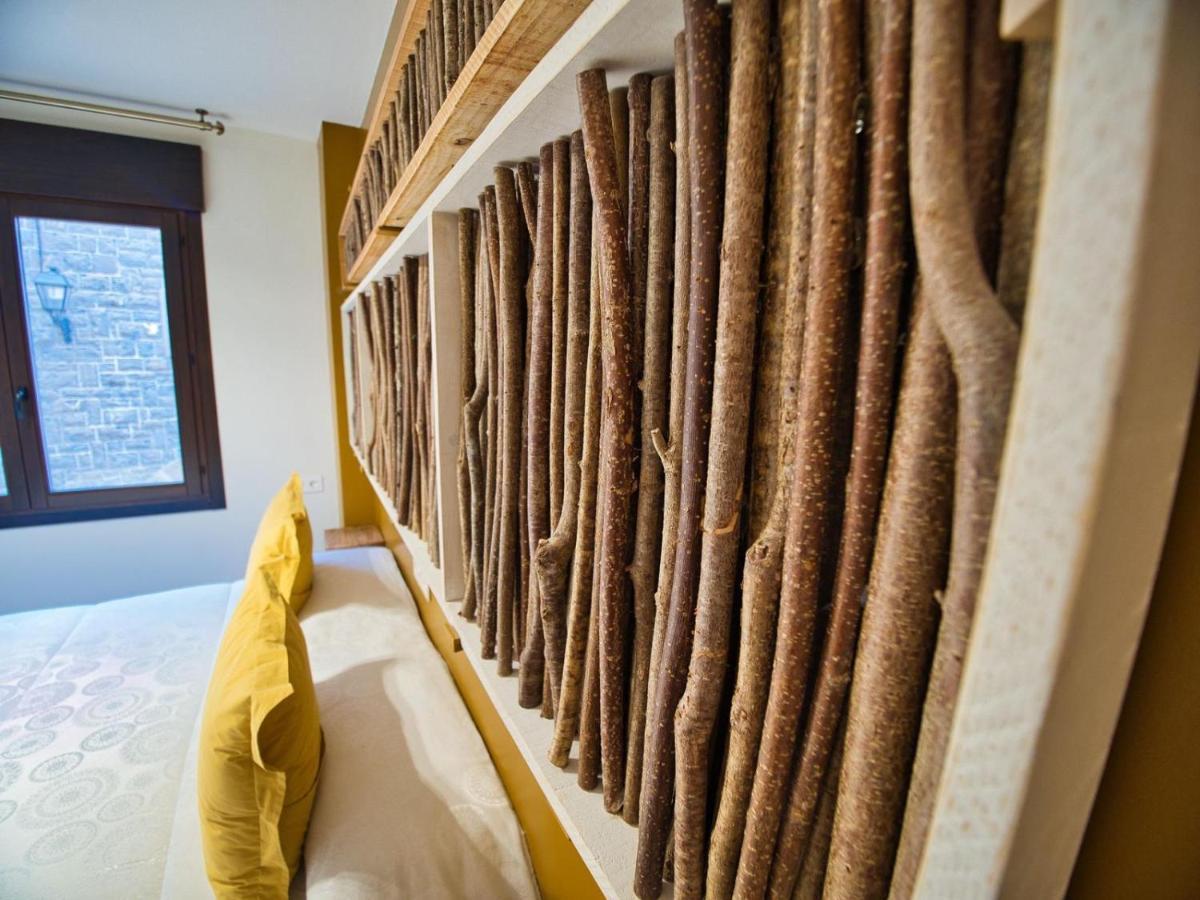 Apartamentos Valle De Ordesa-托尔拉 外观 照片