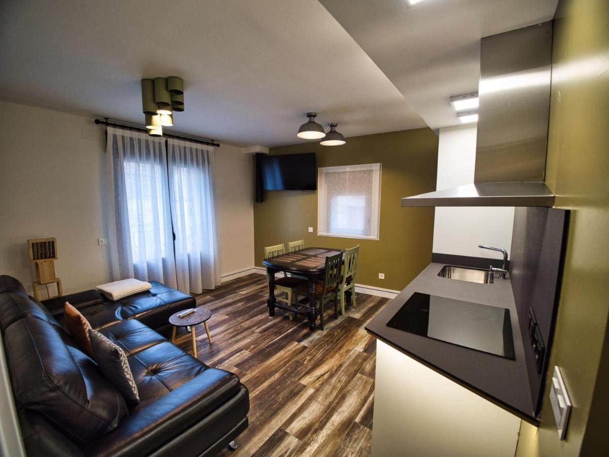 Apartamentos Valle De Ordesa-托尔拉 外观 照片
